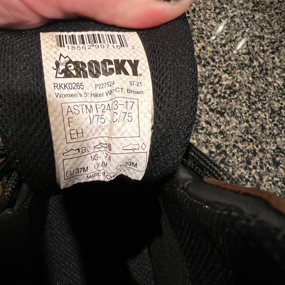 Woman work boots - Picture 5 of 6